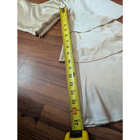 Blue Blush Satin Tiered Bell Sleeve Cropped Top- Size Medium - Picture 9 of 10